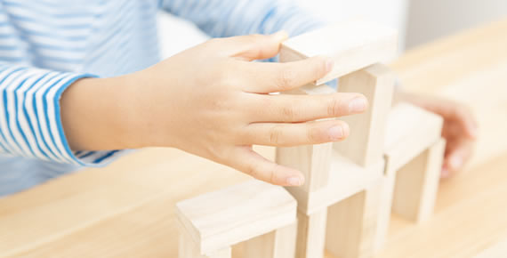 株式会社メコム「70周年」子育て安心安全ファンド